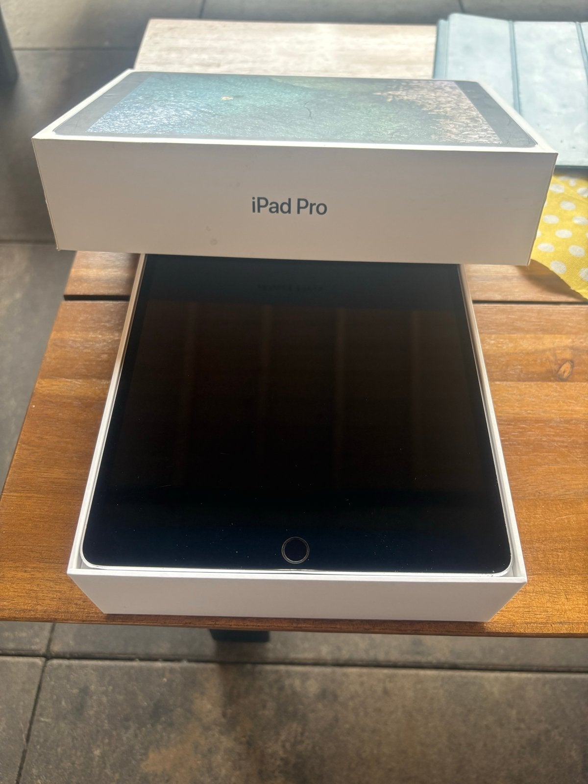 iPad Pro 2017 256GB met Smart Cover en originele doos