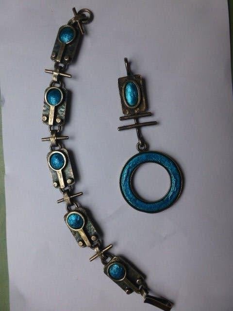 j.’50-’60 handgesmeed Hanger en Armband Turkoois Emaille, Sieraden, Tassen en Uiterlijk, Verzenden, Overige materialen, Ring