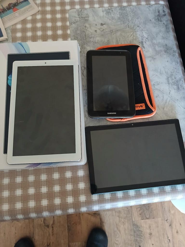 3 tablets, Ophalen of Verzenden, Gebruikt, 10 inch, 16 GB