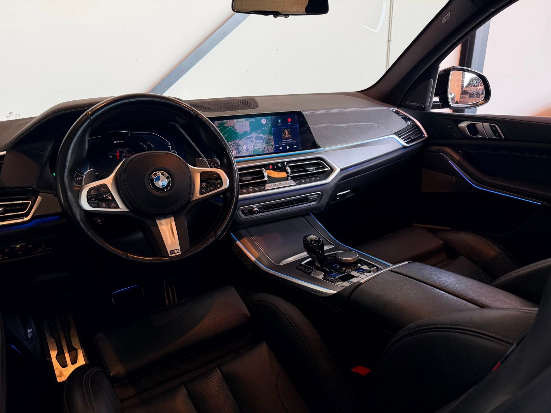 BMW X5 XDrive45e M-Sport, M-Stoelen,Panodak,Trekhaak,Harman, Gebruikt, Blauw, Vierwielaandrijving, Hybride Elektrisch/Benzine