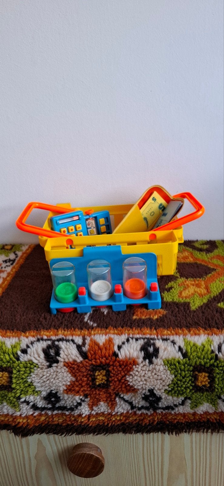 Fisher-Price Boodschappenmandje, Ophalen