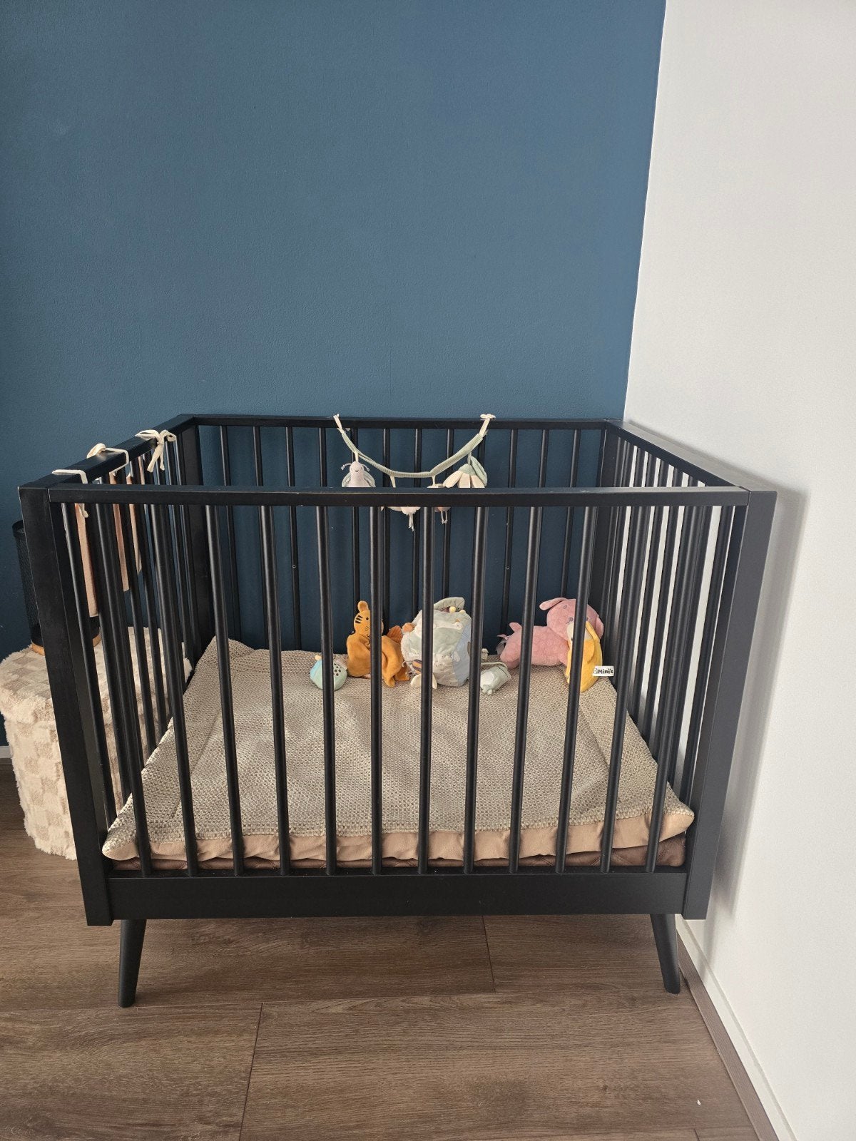 Zwarte box baby, Kinderen en Baby's, Ophalen, Zo goed als nieuw, Rechthoekig