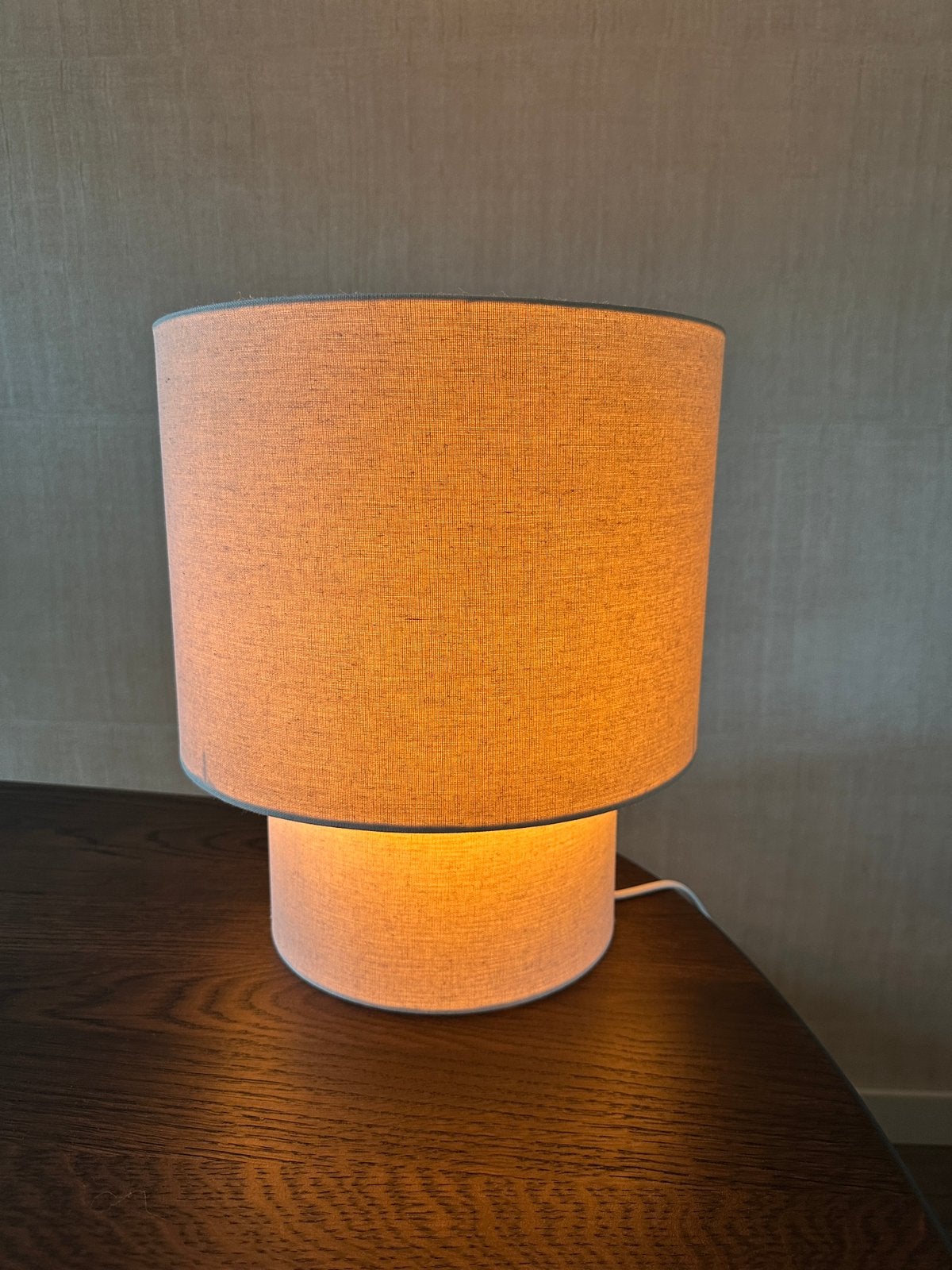 Grote tafellamp H&M licht beige/ ZGAN, Ophalen, Zo goed als nieuw, Kunststof
