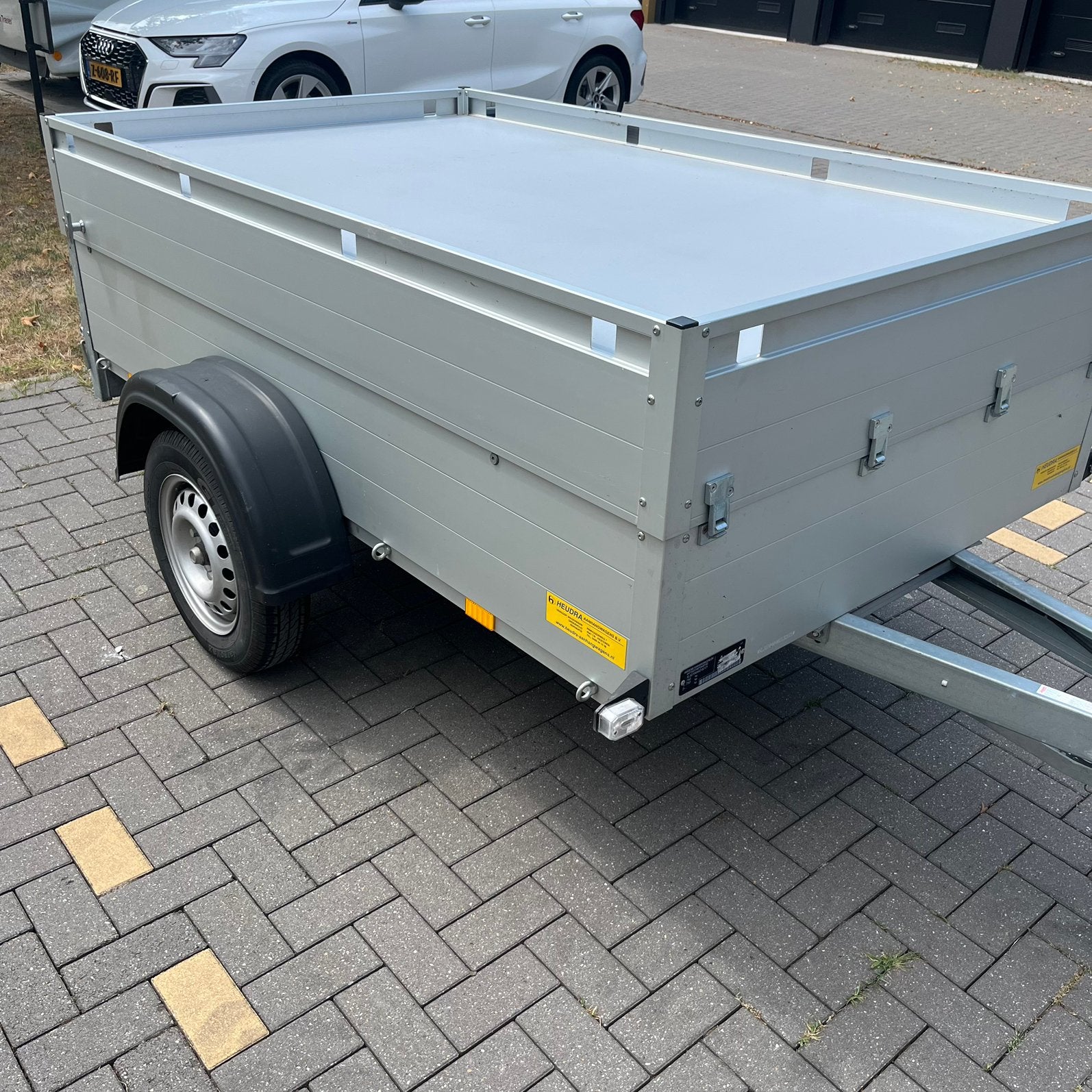 Te Huur; Bagage aanhanger | ideaal voor de (zomer)vakantie, Ophalen, Zo goed als nieuw, 80 kg of meer