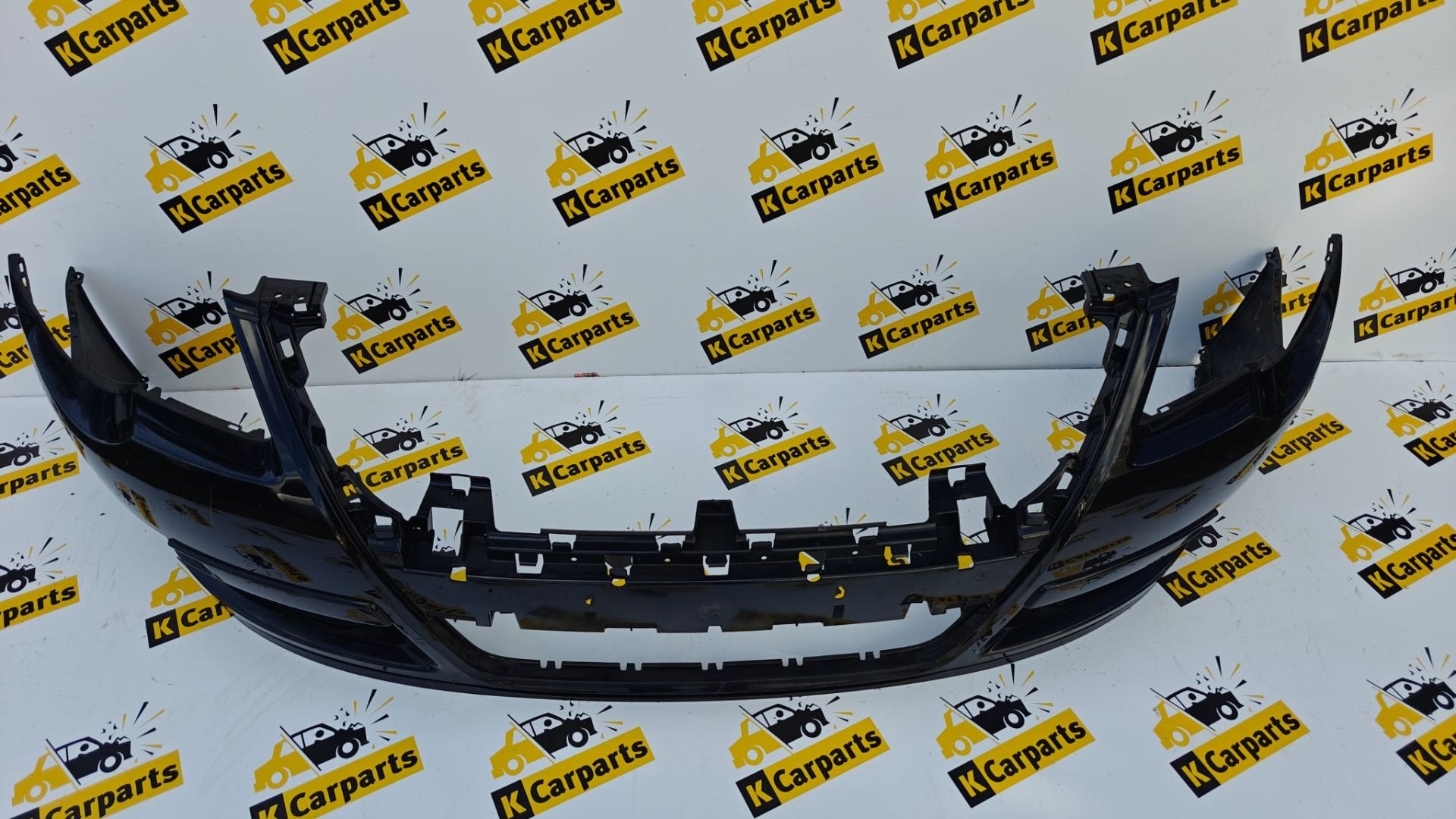 Voorbumper volkswagen passat b6 3c 3c0807221c Origineel, Gebruikt, Volkswagen AG, Bumper, Berliner Ring 2
38440  Wolfsburg, DE