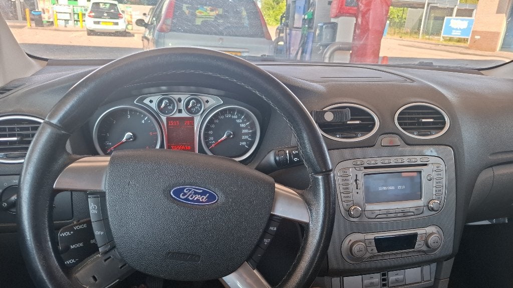 Ford Focus 1.6 Tdci 80KW Wagon 2010 Grijs, Euro 5, 4 cilinders, Alcantara, 23 km/l