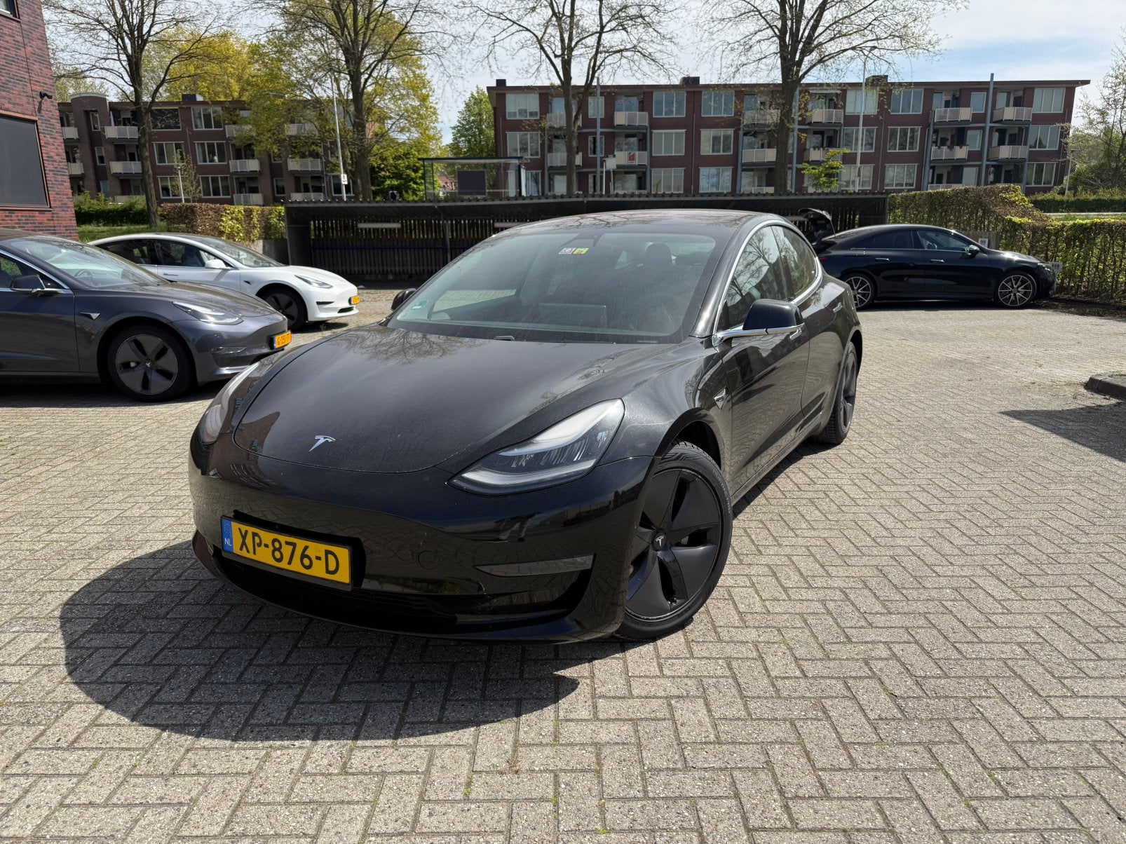 Tesla Model 3 2019 Zwart [LONG RANGE | AWD | NAP | DEALER OH, Auto's, Tesla, Automaat, 1831 kg, Zwart, Zwart