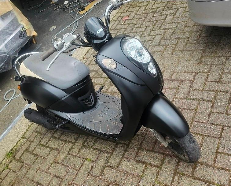 Mio 100 cc ook te ruil, Fietsen en Brommers, Brommeronderdelen | Algemeen, Ophalen of Verzenden, Overige typen