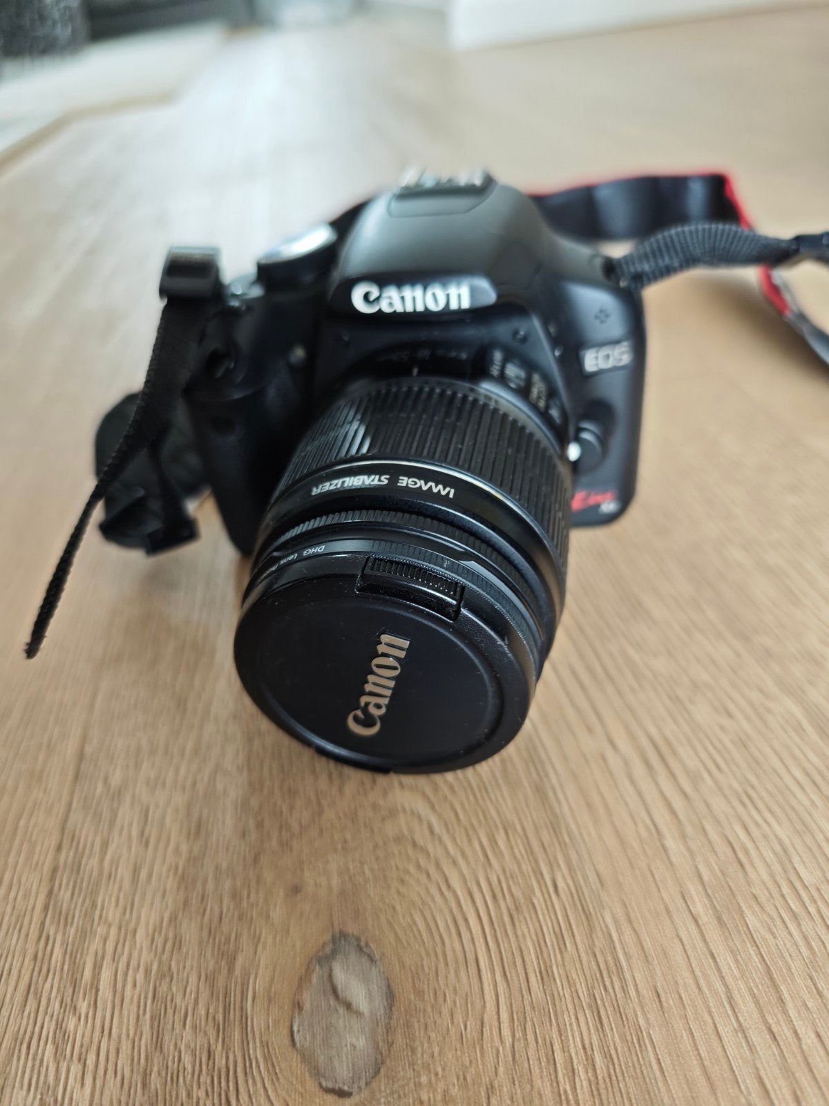 Canon EOS 1100D Spiegelreflexcamera met tas, Audio, Tv en Foto, Fotocamera's Digitaal, Ingebouwde flitser, Gebruikt, Spiegelreflex