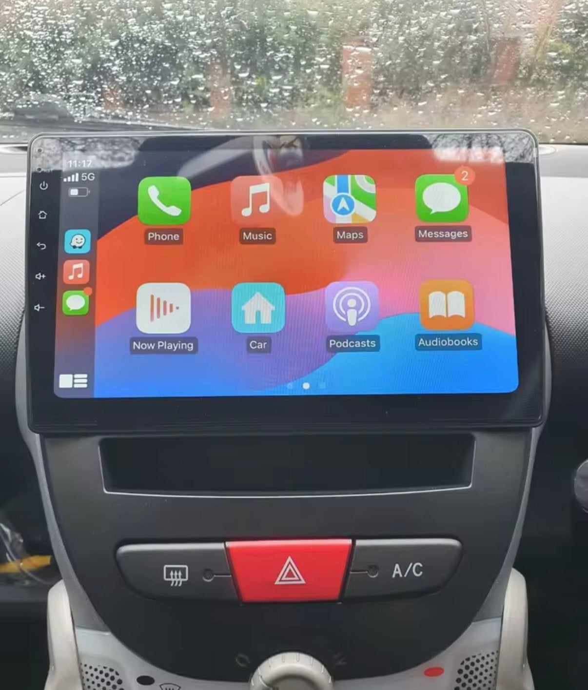 Nieuw CarPlay systeem inclusief inbouw– Aygo / 107 / C1, Ophalen, Zo goed als nieuw