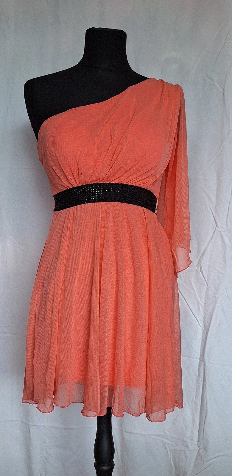 Nieuwe zalmroze zomerjurk XS/S 1 lange mouw 1 off shoulder!, Moonlight, Nieuw, Ophalen of Verzenden, Roze
