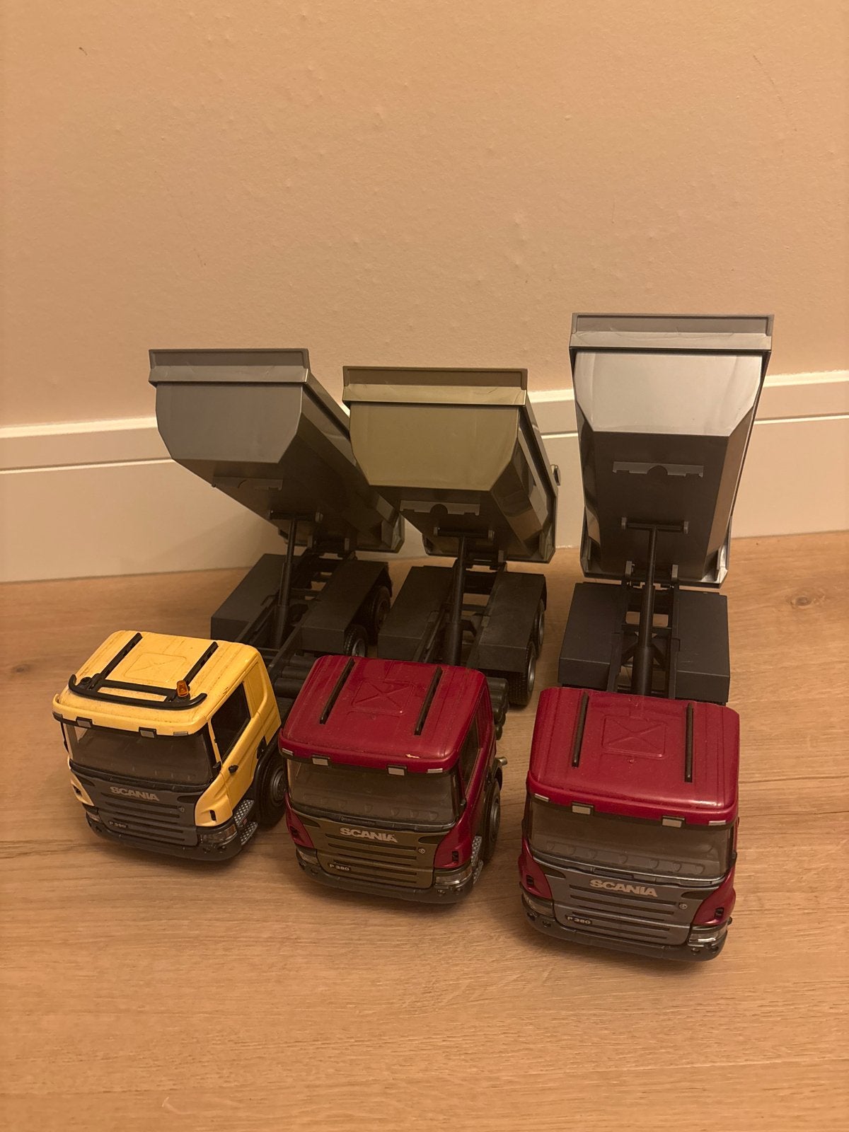 3x Scania P380 Emek Kipper 6x4 Modelvrachtwagen, Ophalen of Verzenden, Gebruikt, Bus of Vrachtwagen, Overige merken