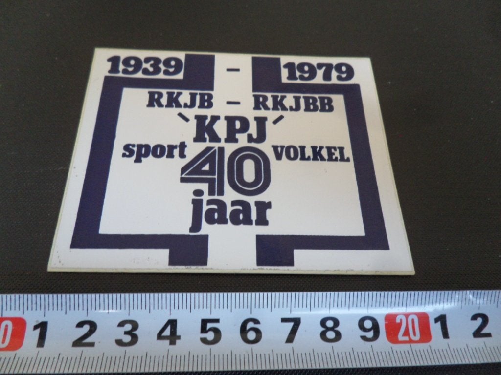 sticker Volkel 1939 1979 RKJB RKJBB KPJ 40 jaar sport, Ophalen, Zo goed als nieuw