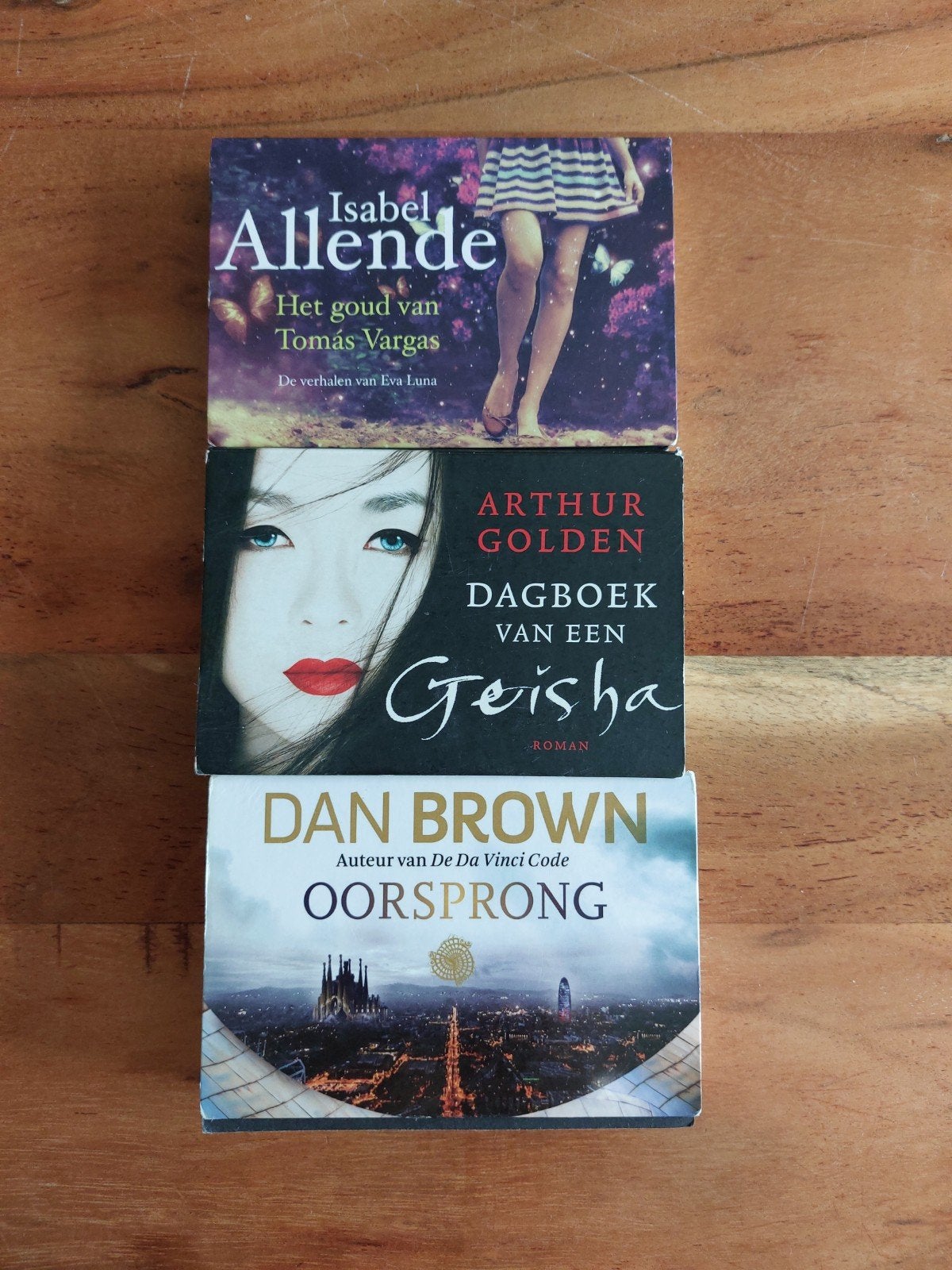 3 Dwarsliggers: Isabel Allende, Arthur Golden, Dan Brown, Boeken, Ophalen of Verzenden, Gelezen