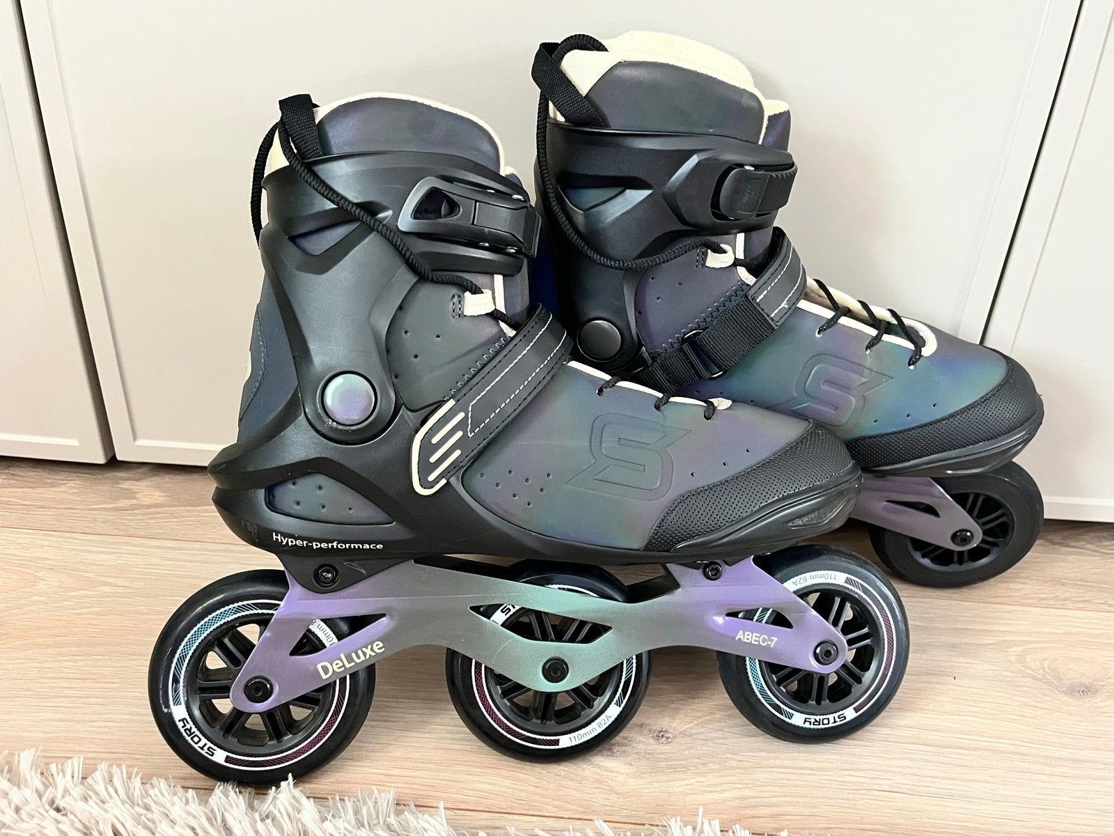 Story Essence Deluxe Inline Skates - Maat 45 | 110mm | ABEC-, Sport en Fitness, Skeelers, Heren, Zo goed als nieuw, Inline skates 4 wielen