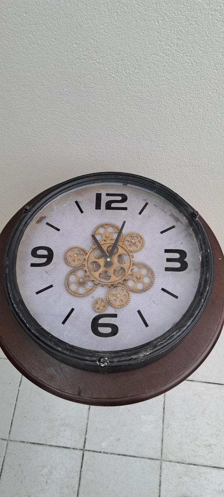 Wandklok met zichtbare tandwielen - Industrieel design, Ophalen of Verzenden