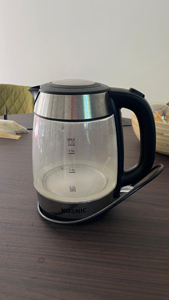 Waterkoker, 1 tot 2 liter, Ophalen, Zo goed als nieuw