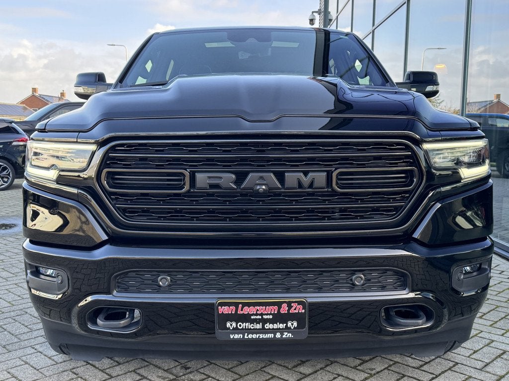 Dodge Ram 1500 5.7 V8 Limited | Pano | HUD | Dealer onderhou, Automaat, Gebruikt, 5654 cc, 402 pk