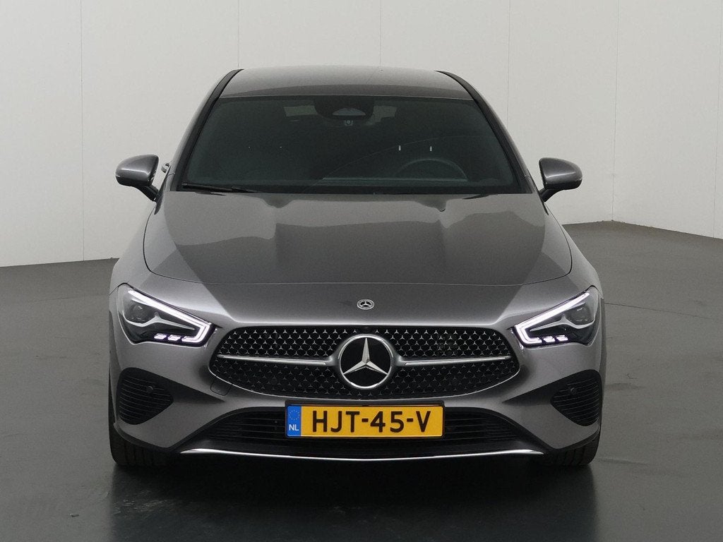 Mercedes-Benz CLA-Klasse Shooting Brake 250e Star Edition |, Auto's, Mercedes-Benz, CLA, Gebruikt, 16 kWh, Leder en Stof