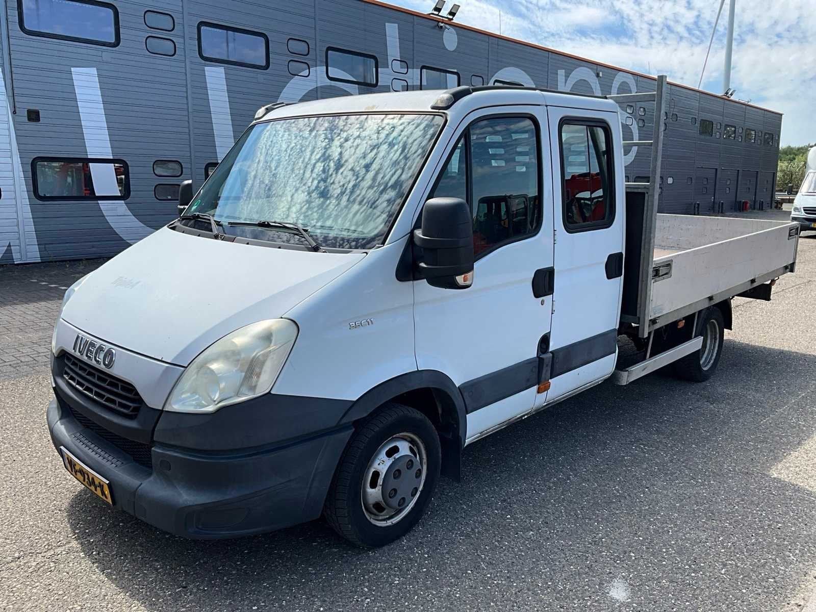 2013 Iveco Daily 35C11D Bedrijfswagen Open Laadbak VF-934-K, Auto's, Euro 5, Gebruikt, Iveco, Bedrijf