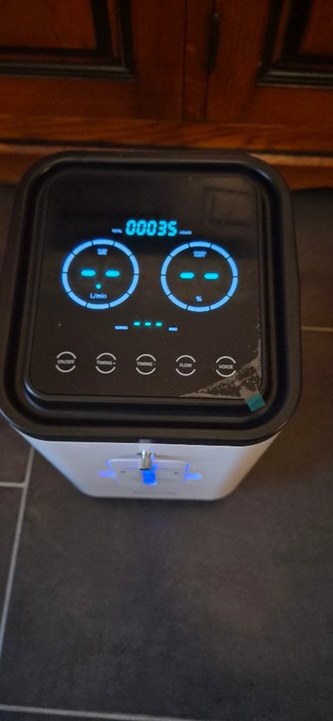 Household oxygen concentrator, Diversen, Ophalen, Zo goed als nieuw