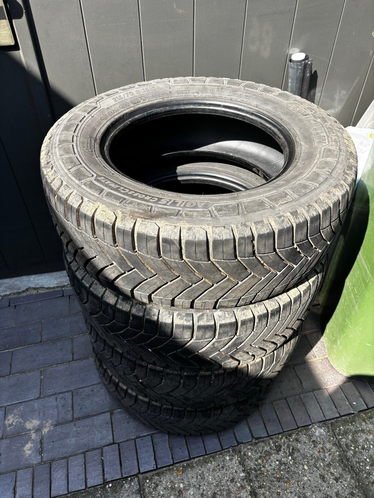 Michelin Agilis CrossClimate banden 215/70 R15C, Ophalen