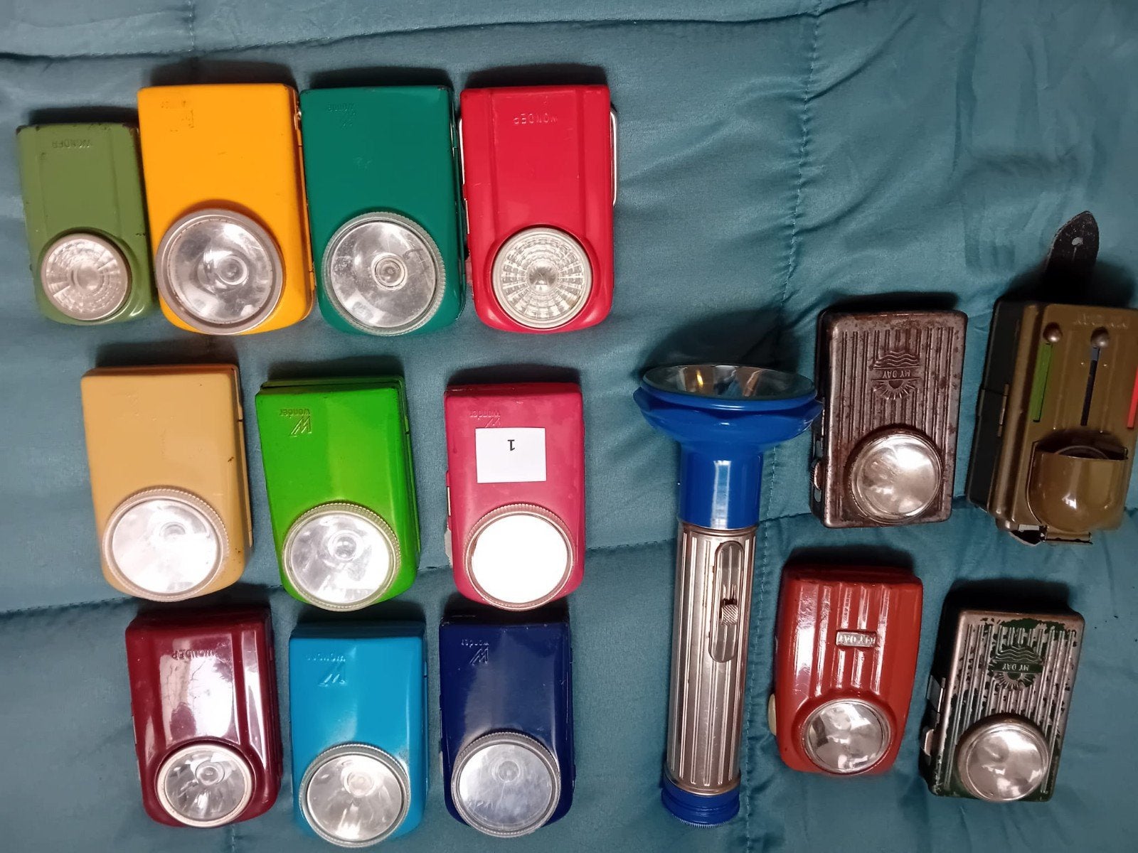 ZAKLAMPEN VERZAMELING RUIM 70 STUKS, SAMEN 45 EORO, Ophalen of Verzenden, Batterij