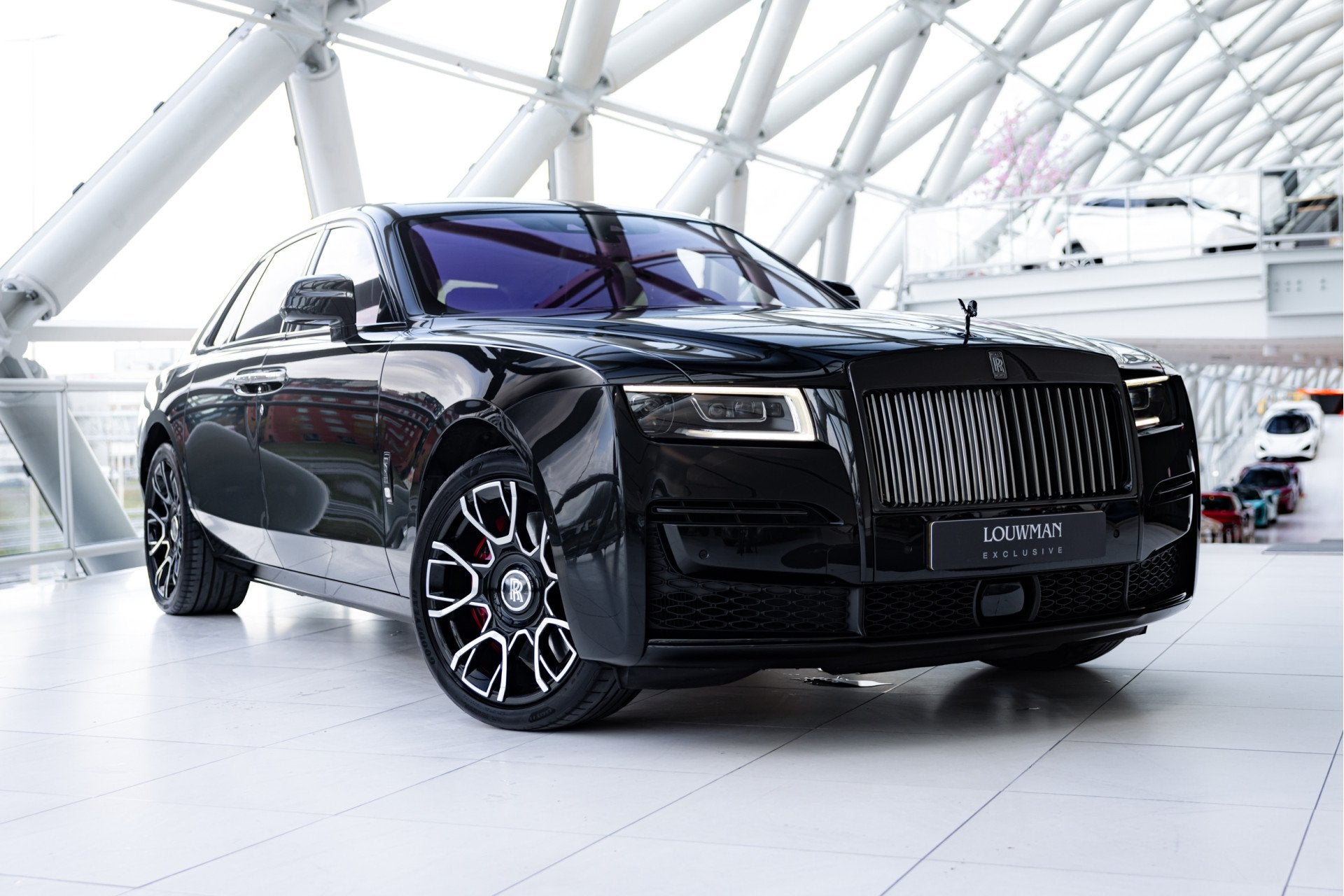 Rolls-Royce Ghost 6.75 V12 | Black Badge | Starlight | TV |, Auto's, Rolls-Royce, Automaat, Dealer onderhouden, Achterwielaandrijving