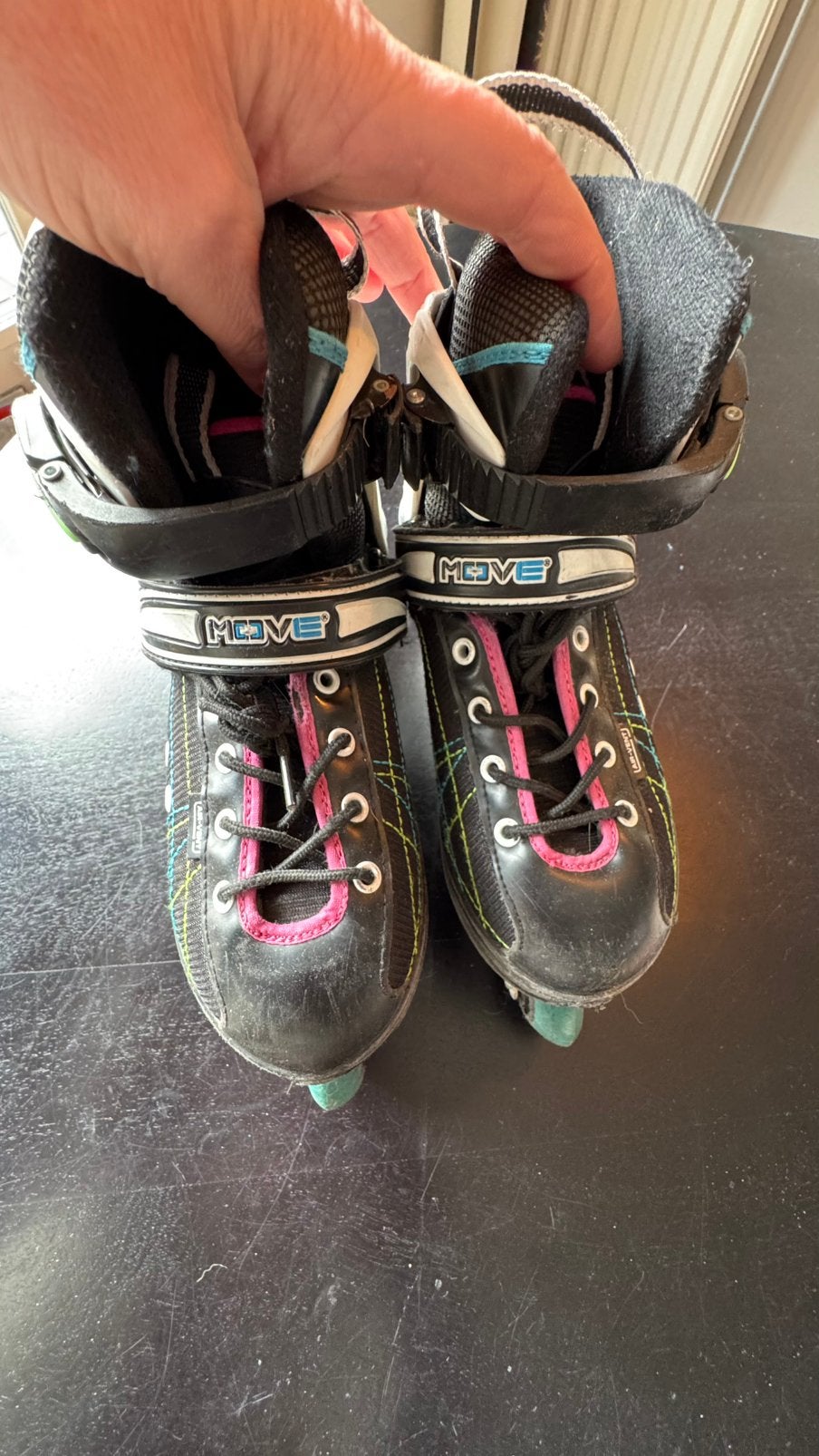 MOVE verstelbare skeelers (inline skates) maat 29 t/m 32., Overige merken, Kinderen, Ophalen of Verzenden, Inline skates 4 wielen