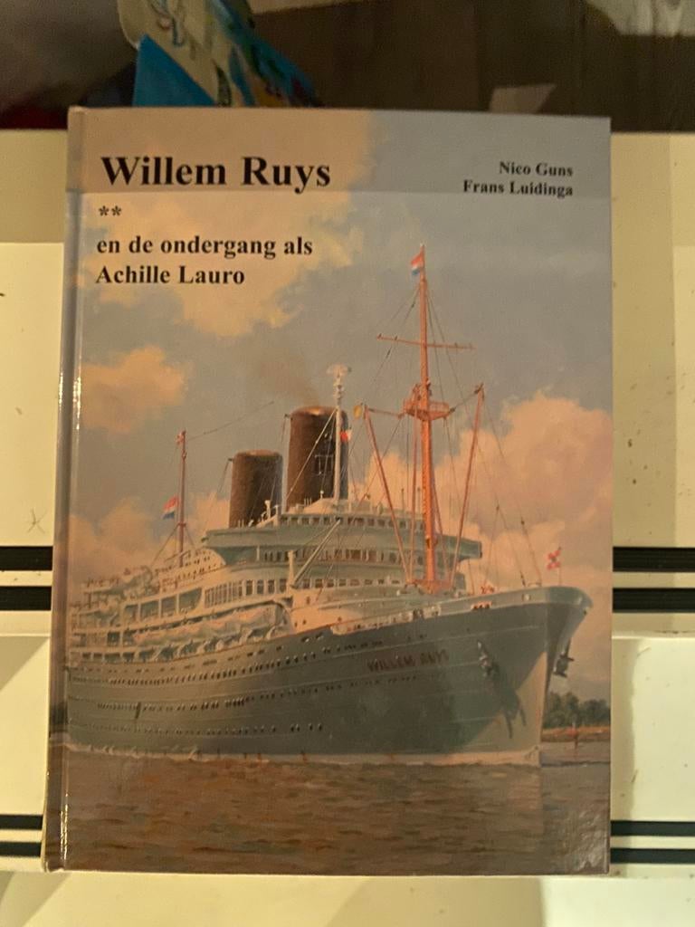 Willem Ruys en de ondergang als Achille Lauro, Ophalen, Zo goed als nieuw, Boot
