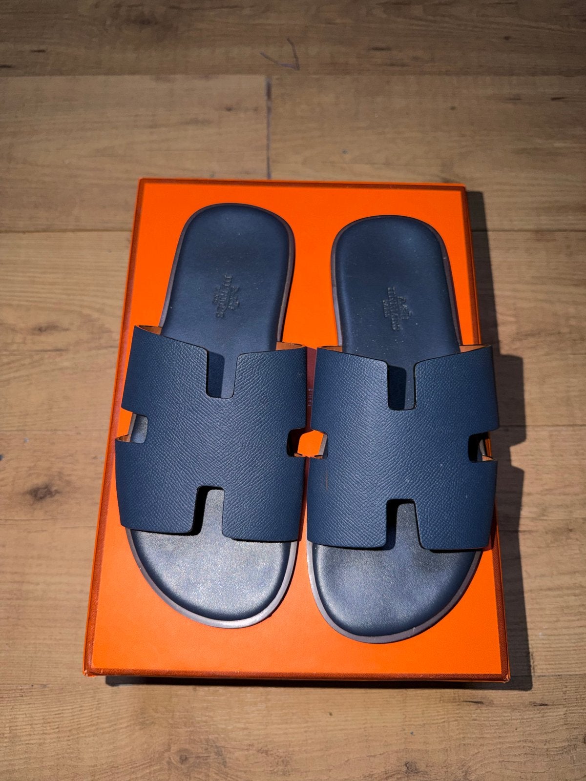 Hermes Izmir Slides Maat 41, Ophalen of Verzenden, Zo goed als nieuw, Blauw, Slippers