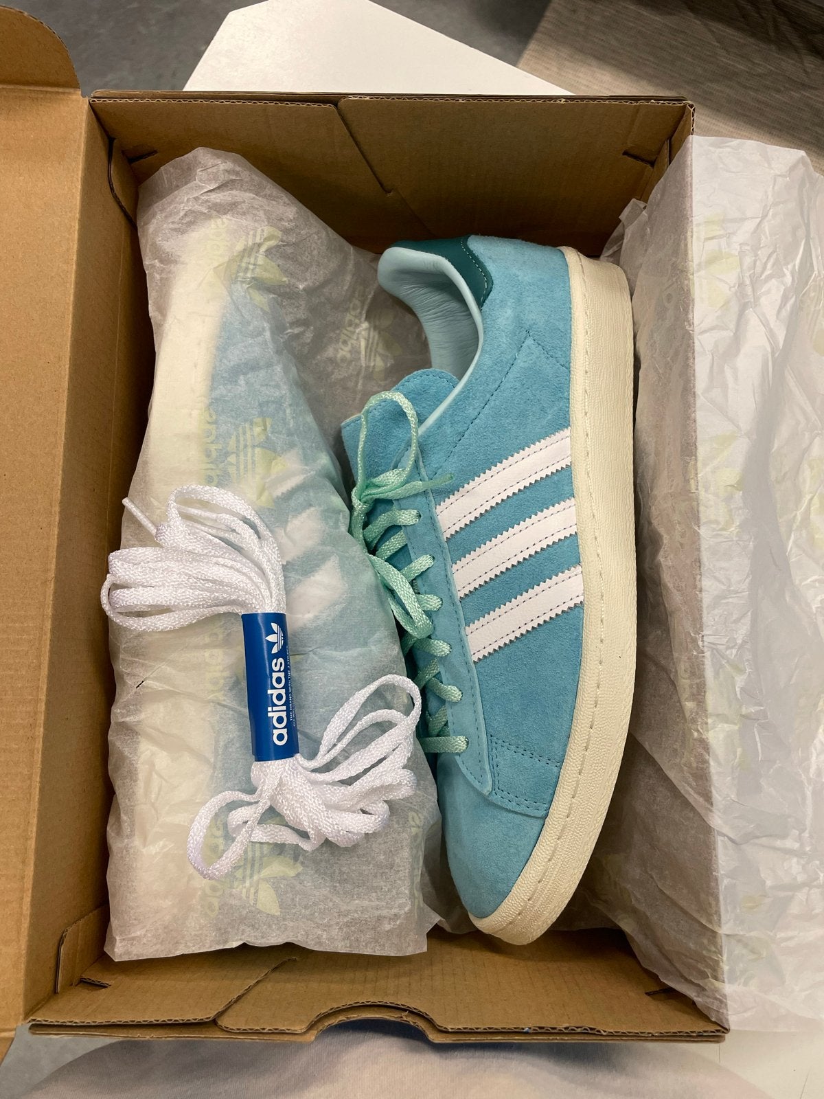 Nieuwe Adidas Campus 80's - Maat 43 1/3 - Met kaartjes, Ophalen of Verzenden, Nieuw, Blauw, Sneakers of Gympen