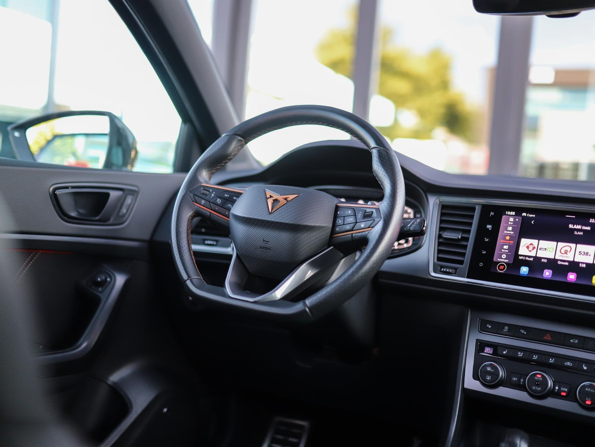 CUPRA Ateca 2.0 TSI 4DRIVE | Beats | Pano | Camera | Stoel/S, Auto's, Automaat, Gebruikt, 4 cilinders, 1984 cc