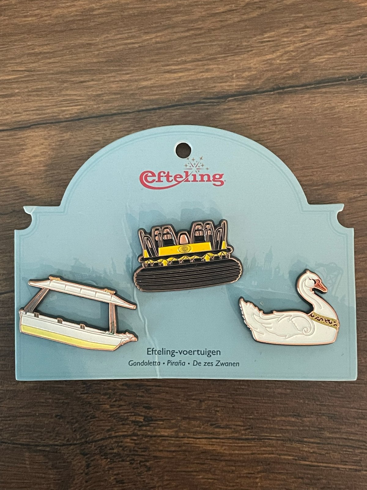 Efteling voertuigen pins: Gondelletta, Piraña, Zes Zwanen, Verzamelen, Ophalen of Verzenden, Nieuw, Button of Speldje