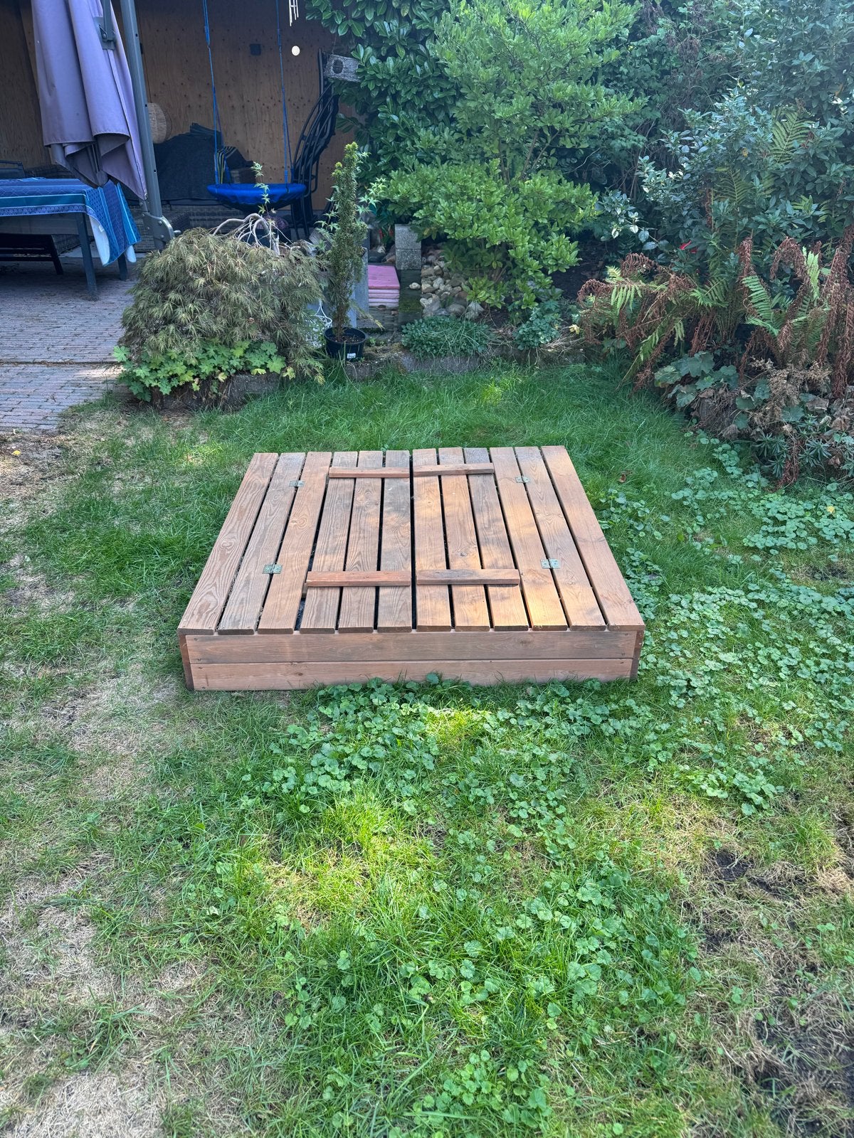Houten zandbak met deksel en zitjes, Kinderen en Baby's, Speelgoed | Buiten | Zandbakken, Ophalen, Gebruikt