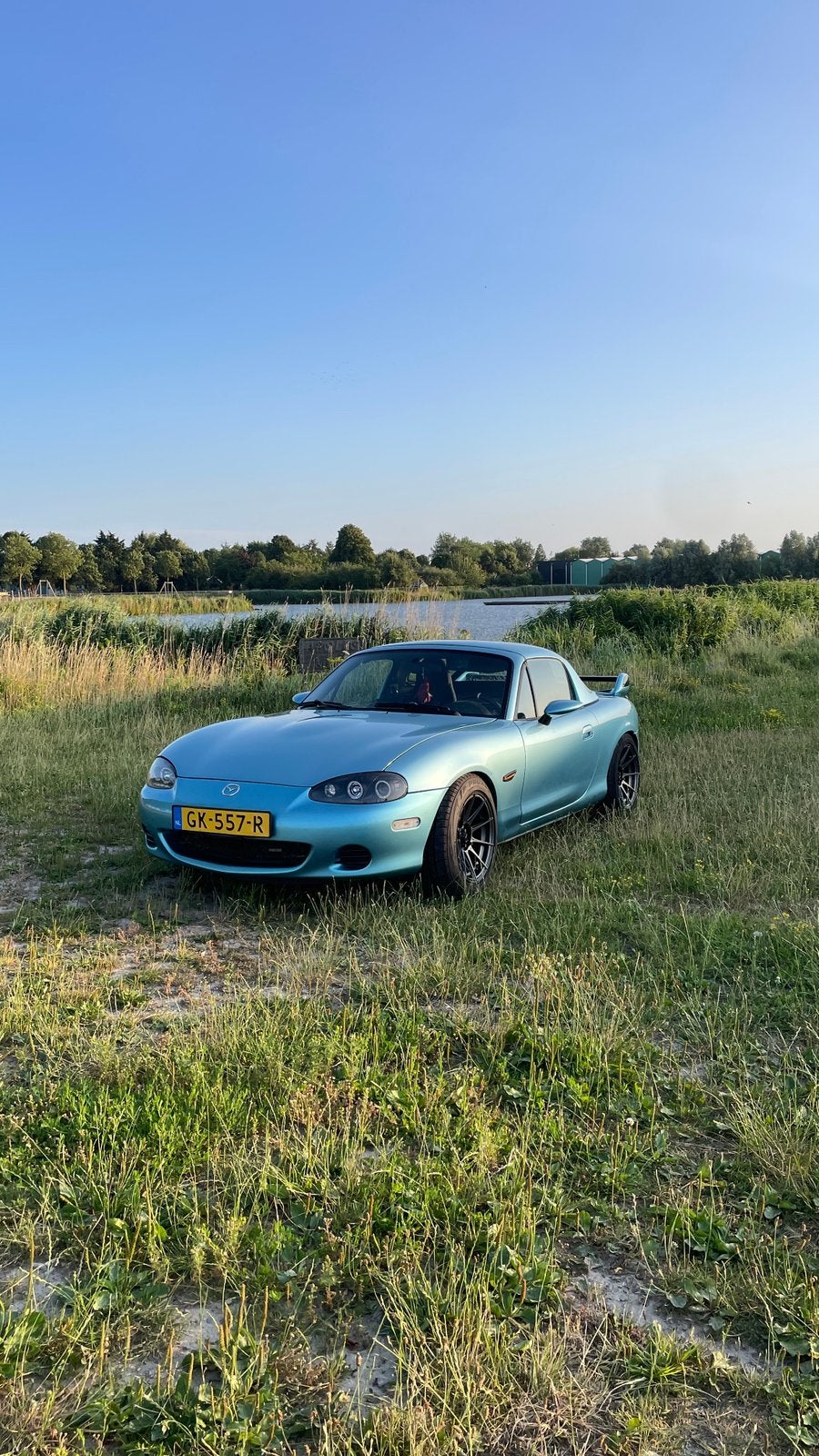 Mazda MX-5 1.6 I 2001 Blauw, Auto's, Mazda, Achterwielaandrijving, 40 €/maand, Zwart, 4 cilinders