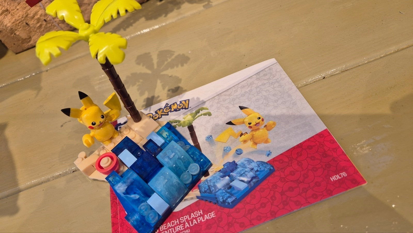 mega construx pokemon pikachu beach, Ophalen, Zo goed als nieuw, Overige merken