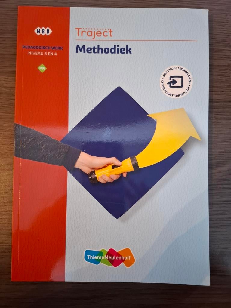 Traject Methodiek Pedagogisch Werk Niveau 3 en 4 MBO, J.F. de Jonge, M. van Midde, S. Weijman, J.F. Welling, Zo goed als nieuw