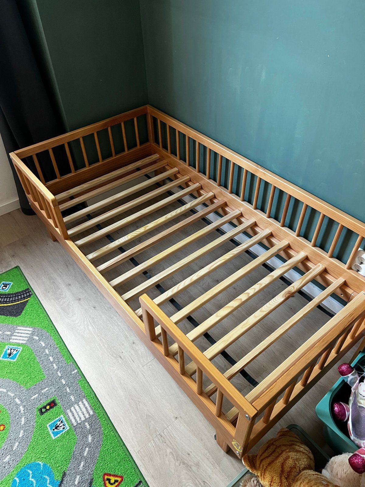 Peuterbed Petit Amélie 140x70 cm, Kinderen en Baby's, Kinderkamer | Bedden, Ophalen, Gebruikt, 70 tot 85 cm, 140 tot 160 cm