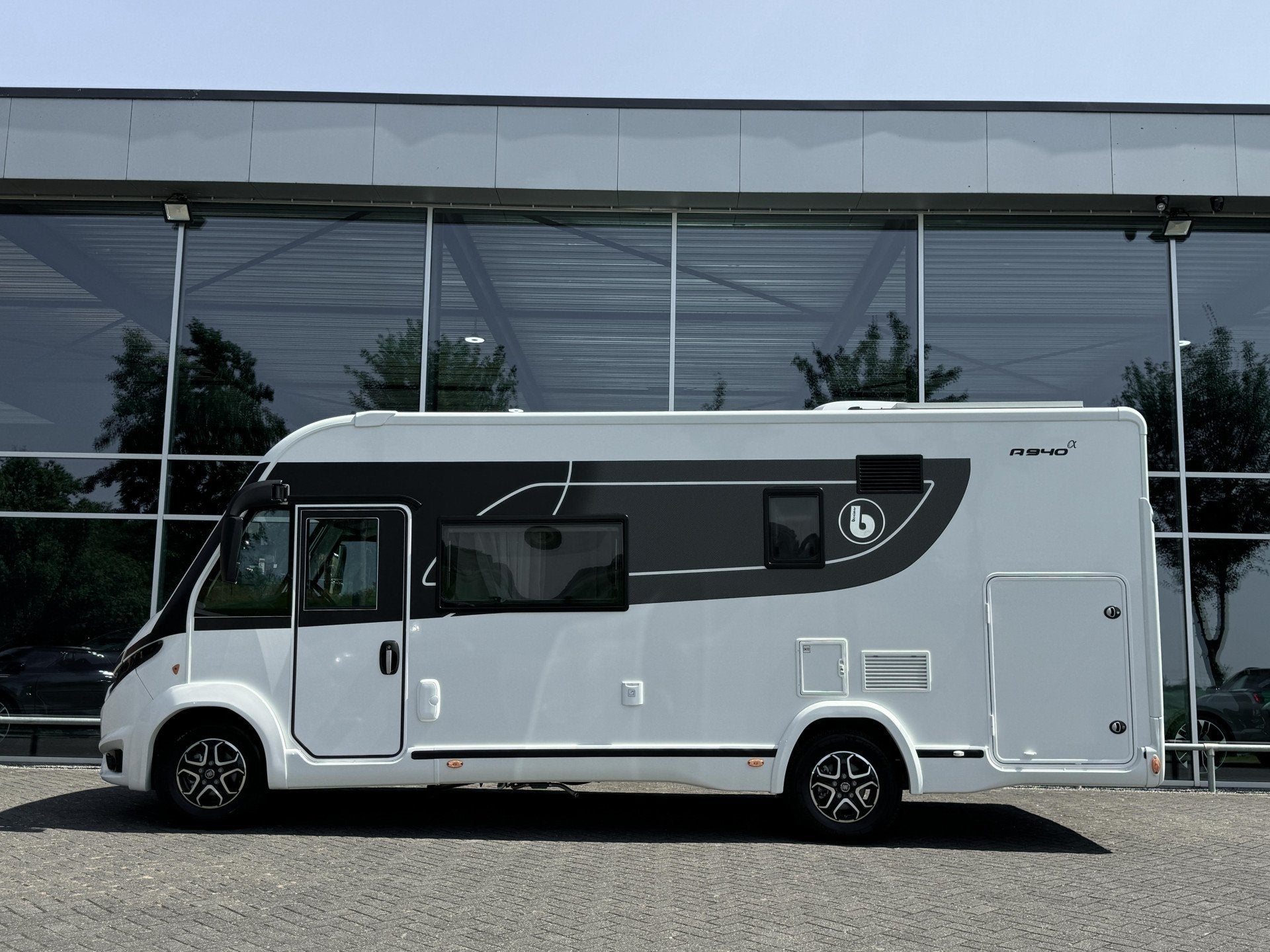Caravans And Camping Benimar