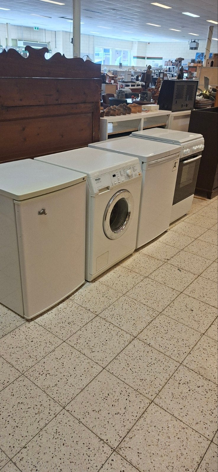 Miele Meteor V4725 Wasmachine - Voorlader, Witgoed en Apparatuur, Wasmachines, Gebruikt, Voorlader, 6 tot 8 kg, 85 tot 90 cm, 1200 tot 1600 toeren