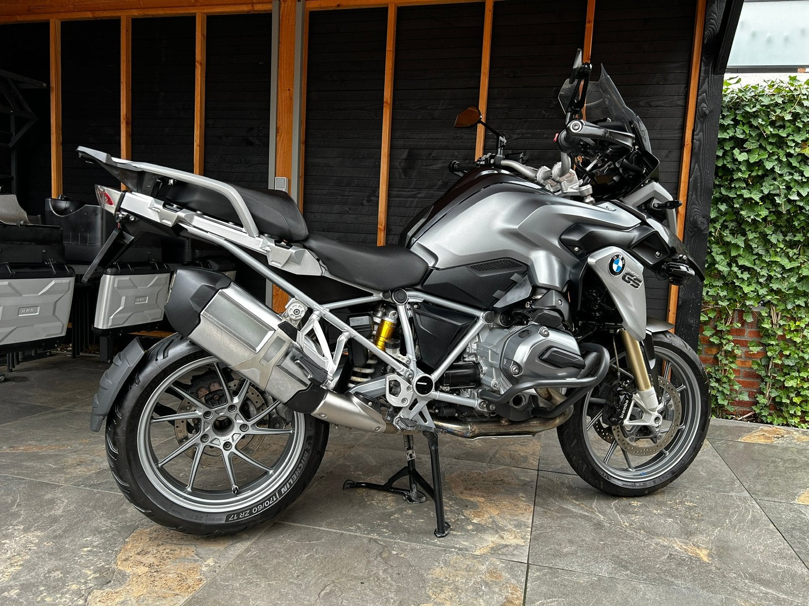 BMW R 1200 GS LC | ESA | Cruisecontrol | 3 koffers | CarPlay, Motoren, Particulier, Meer dan 35 kW, Toermotor