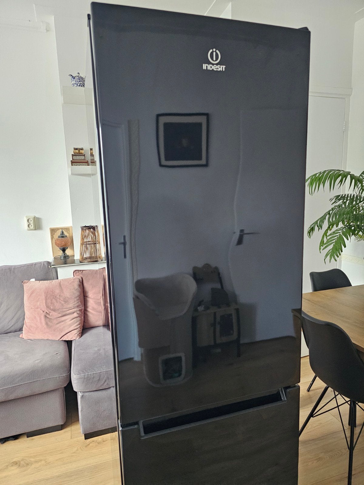 Indesit Koelkast - Goede Staat en Schoon, Ophalen, 200 liter of meer, Met aparte vriezer, 160 cm of meer