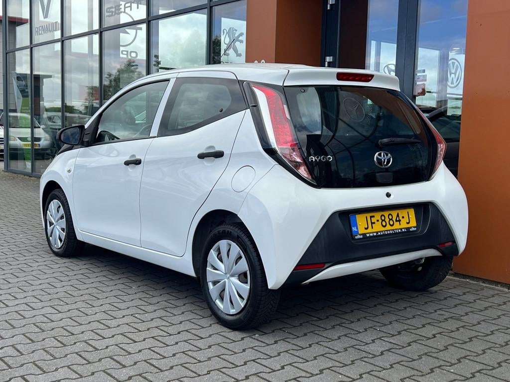 Toyota Aygo 1.0 VVT-i x-now|Isofix|AUX|Limiter|APK 2027, Voorwielaandrijving, Gebruikt, Euro 6, 4 stoelen
