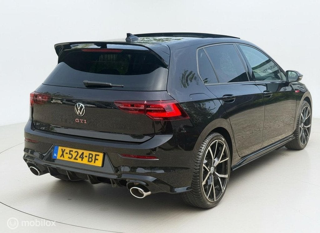 Volkswagen Golf 1.5 TSI GTI CLUBSPORT LOOK PANO|IQLIGHT|ACC|, Auto's, Stof, 4 cilinders, 150 pk, Zwart