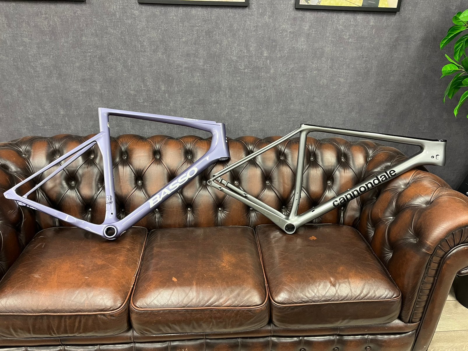 Foto 15 van Frame spuiten: racefiets, gravelbike, MTB – carbon/alu/staal