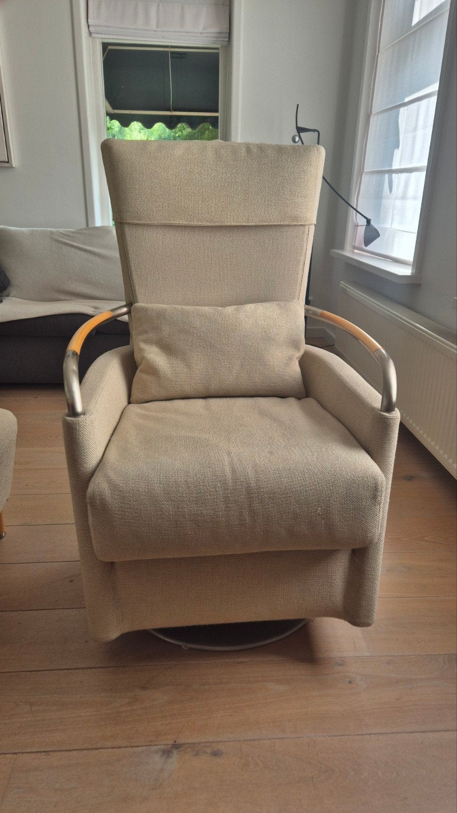 Georgetti fauteuil met hocker - design Massimo Scolari, Ophalen, Gebruikt, 75 tot 100 cm, Stof