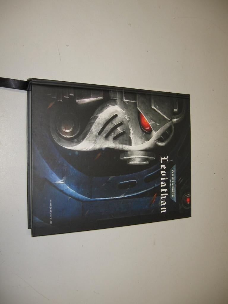 Boek Warhammer, Ophalen of Verzenden, Zo goed als nieuw, Warhammer, Boek of Catalogus