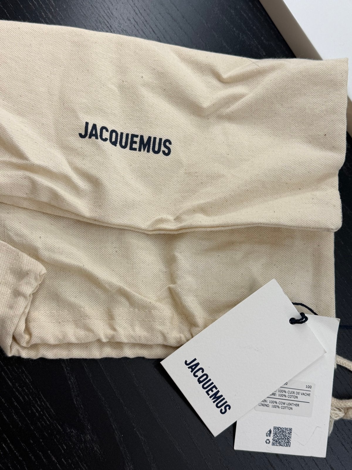 Jacquemus Le bambino mini Handtas Wit, Sieraden, Tassen en Uiterlijk, Tassen | Damestassen, Ophalen of Verzenden, Zo goed als nieuw