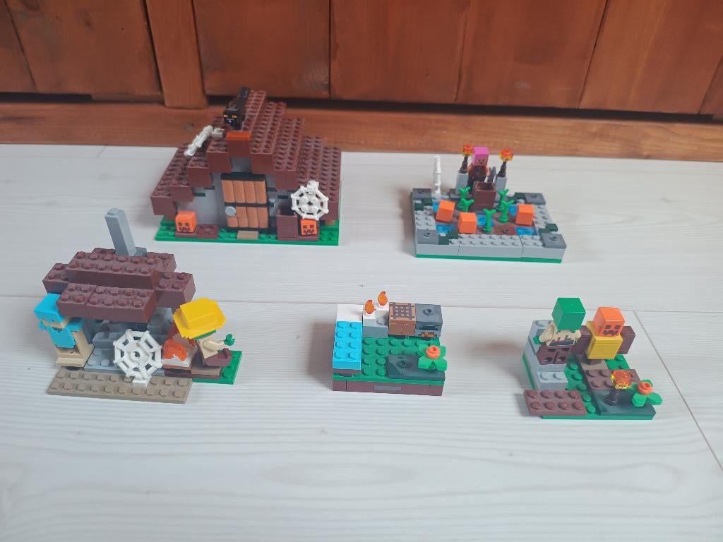 Lego Minecraft 21190 Het Verlaten Dorp, Kinderen en Baby's, Speelgoed | Duplo en Lego, Ophalen, Minecraft, Compleet, Lego